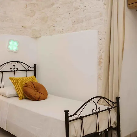 In - Apulien 49200 Holiday home *